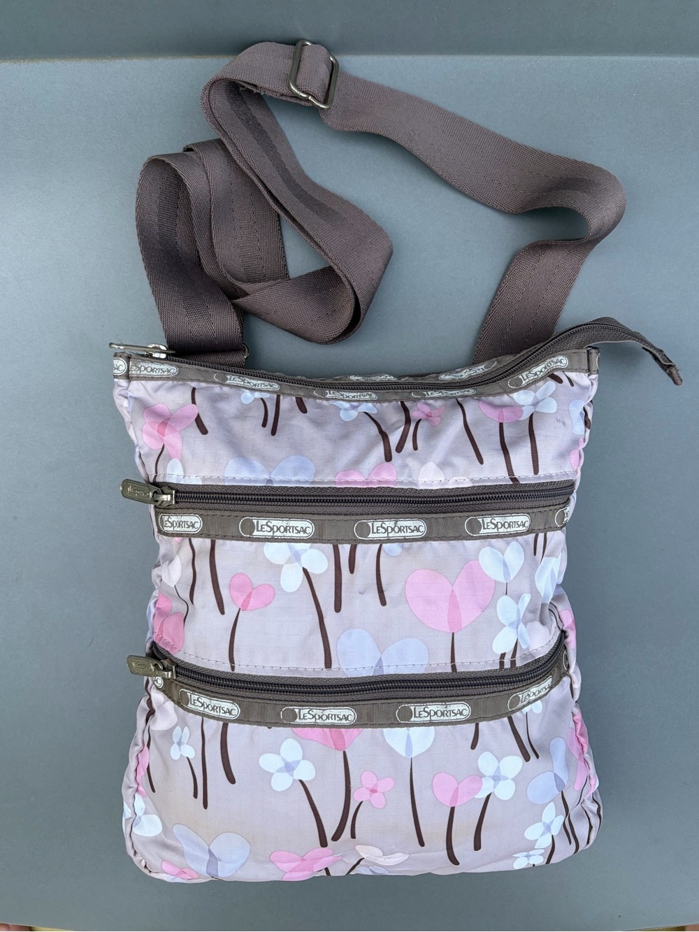 LeSportsac Crossbody Bag Floral Heart Print Gray Pink Floral Vintage Shoulder